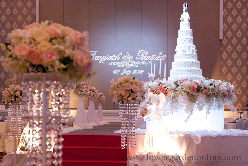 จัดดอกไม้งานแต่ง