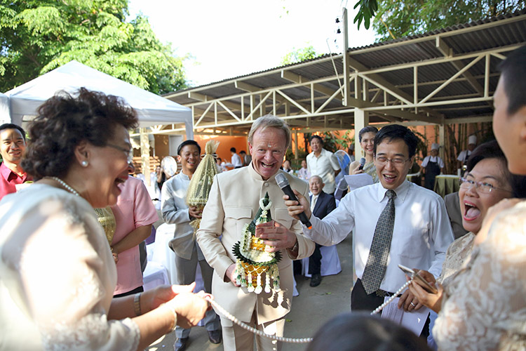 จัดดอกไม้งานแต่ง งานแต่งงาน พิธีไทย